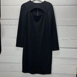 St. John Couture Knee Length Dress in Black Wool Size 6